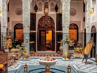 Traditional stays